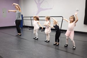 We love the energy our babies have in class! 